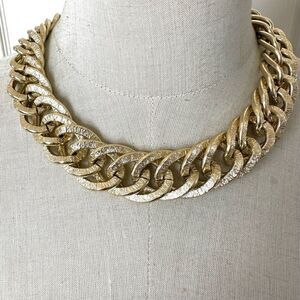 Gold tone link necklace
